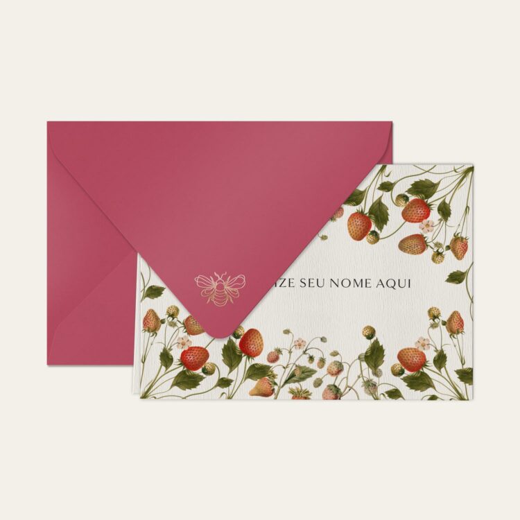 Papel de carta personalizado com ilustração de morangos e envelope pink