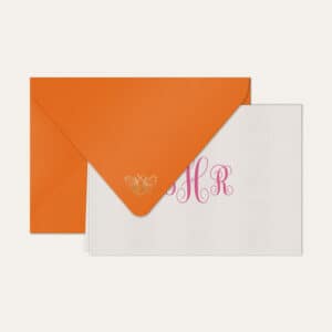 Papel de carta personalizado com monograma calligraphy em pink e envelope laranja